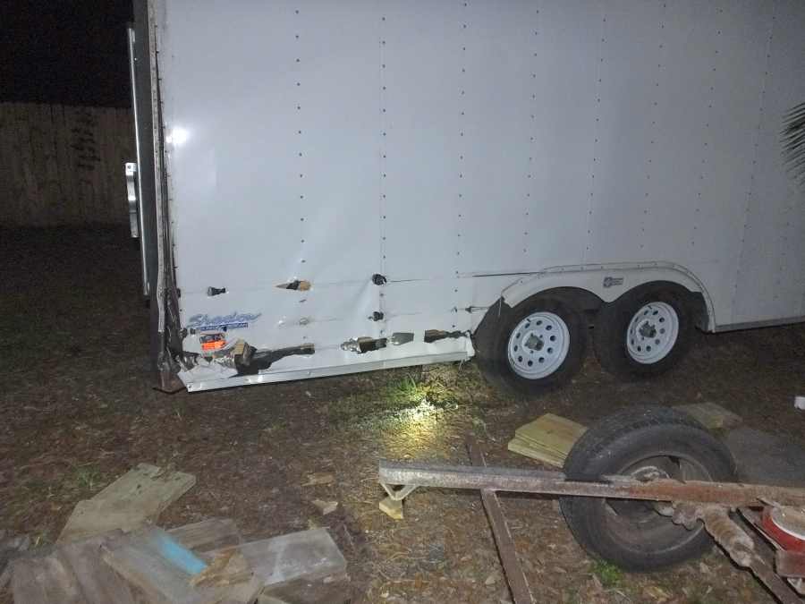Accident damaged trailer repairing rebuilding